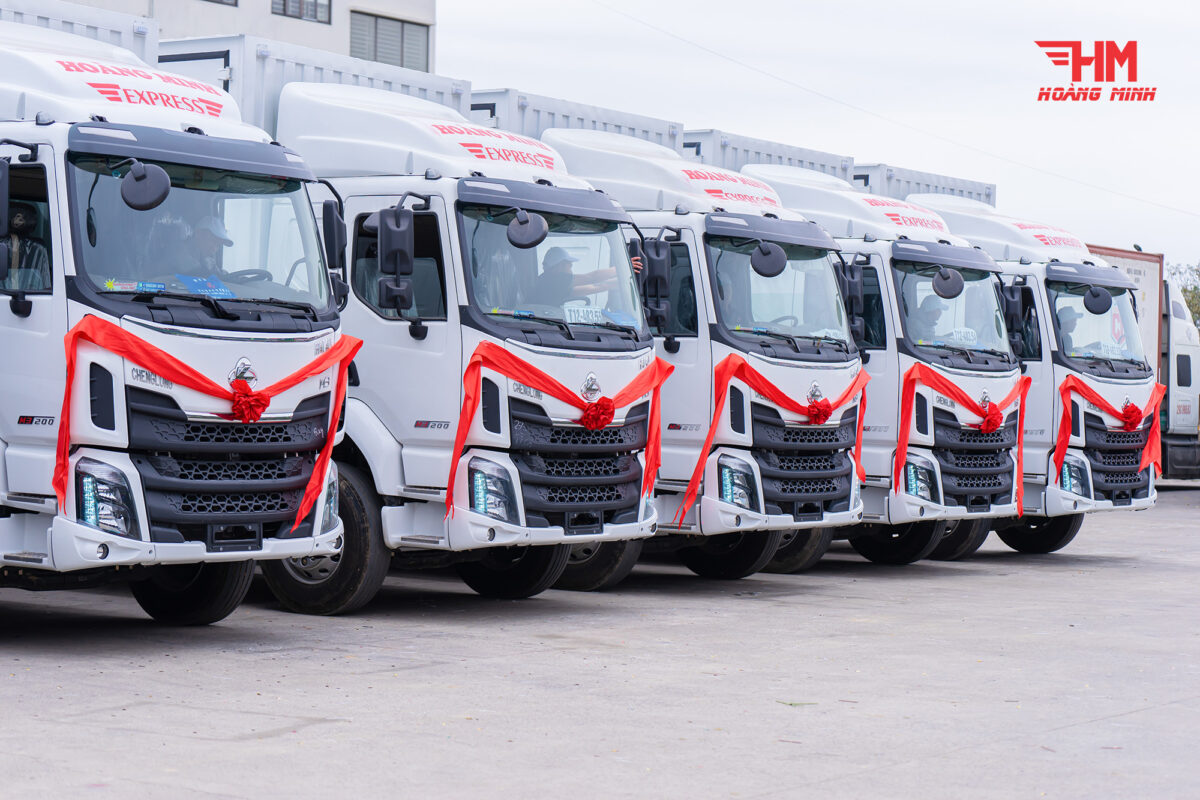📢 TUYỂN DỤNG LÁI XE TẢI 8 TẤN